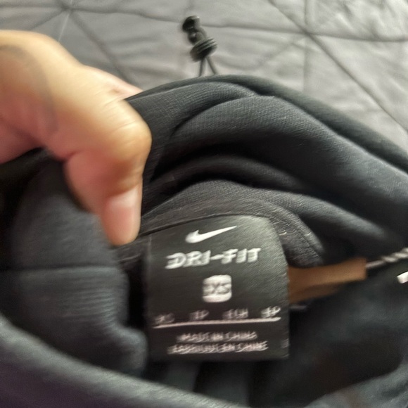 Nike sweater vest - Picture 3 of 3